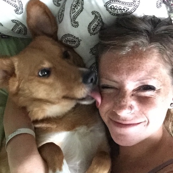 Meet your Posher, Cherilyn - Picture 3 of 4